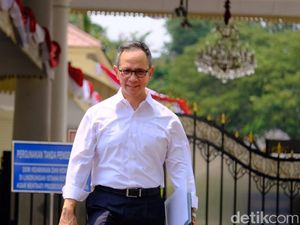 OJK Menghadap Jokowi, Dapat Titah Beres-beres Asuransi Bermasalah