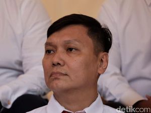 Surya Tjandra Keluar dari PSI: Saya Bantu Anies Sampai Tuntas Surya Tjandra Keluar dari PSI: Saya Bantu Anies Sampai Tuntas