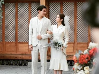 Inspirasi Gaun Pengantin Simpel dan Elegan dari Drama Korea Favorit