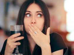 5 Hal Ini Terjadi pada Tubuh Saat Makan Sangat Banyak Tanpa Henti