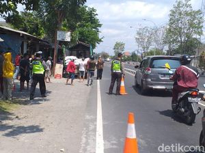 Tabrak Truk di Pinggir Jalan, 2 Siswa SD Tewas di Bantul
