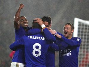 Hasil Liga Inggris: Bantai Southampton 9-0, Leicester Geser City