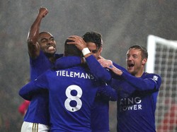 Hasil Liga Inggris: Bantai Southampton 9-0, Leicester Geser City