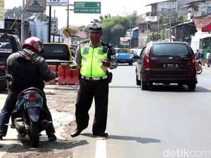 Ragam Unik Pengendara Saat Coba Kabur Hindari Razia