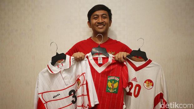Budi Frastio Dagdigdug Menanti Jersey Timnas Indonesia di Piala Dunia U-20 1979