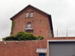 Selamatkan Hubungan dengan Mantan Pacar, Pemuda Nekat Menyelinap ke Penjara