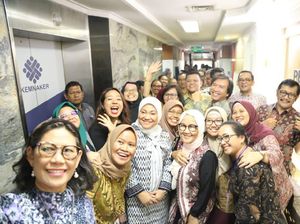 Jadi Menteri, Ida Fauziyah Disambut Antusias Pegawai Kemnaker