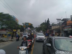 Uji Coba Sistem 2-1 di Puncak, Warga: Macet Parah!