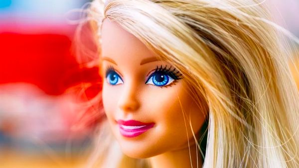 Para Influencer Fiktif, Tapi Punya Pengaruh Kuat