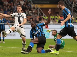 Terlalu Sering Buat Kesalahan, Inter Gagal Kalahkan Parma