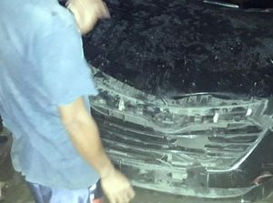 Mesin Mati Saat Lintasi Rel, Mobil di Cianjur Ringsek Tertabrak Kereta