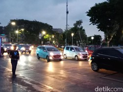 Karnaval Kendaraan Listrik Selesai, Jl Sudirman Jakarta Mulai Dibuka