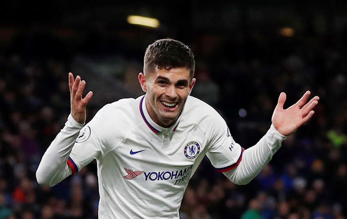 Soccer Football - Premier League - Burnley v Chelsea - Turf Moor, Burnley, Britain - October 26, 2019  Chelseas Christian Pulisic celebrates scoring their third goal to complete his hat-trick   Action Images via Reuters/Lee Smith  EDITORIAL USE ONLY. No use with unauthorized audio, video, data, fixture lists, club/league logos or 