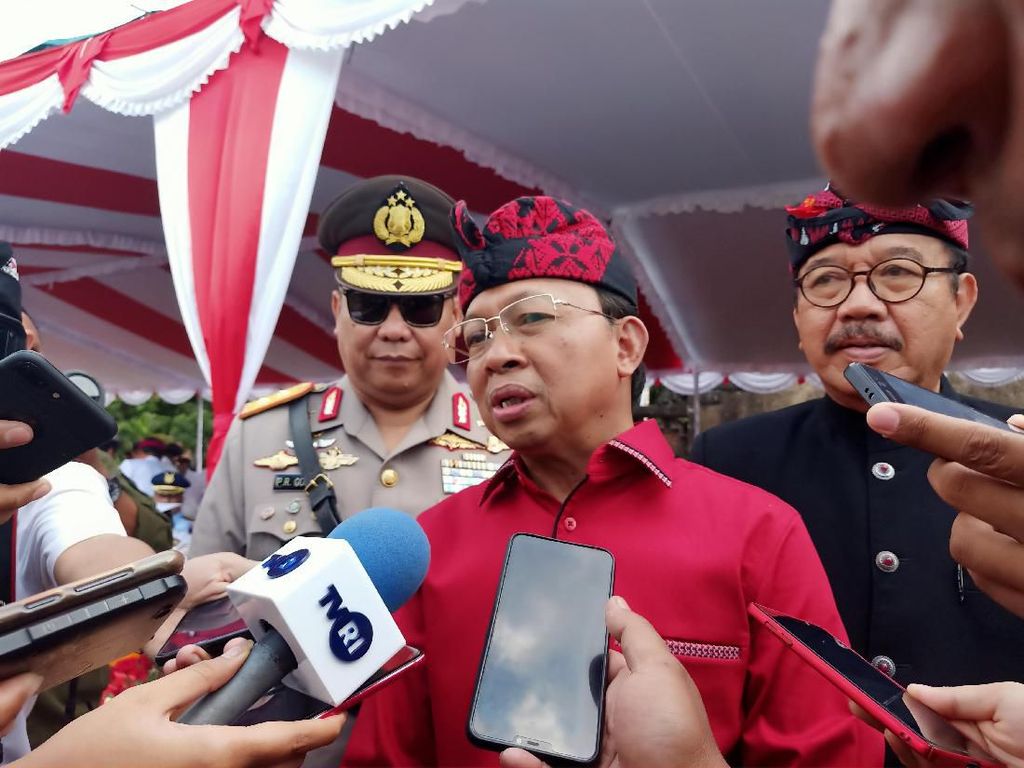 Koster Ingatkan Pemuda Tetap Jaga Semangat Persatuan NKRI Koster Ingatkan Pemuda Tetap Jaga Semangat Persatuan NKRI