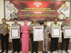 Polisi Malang Sabet Empat Penghargaan
