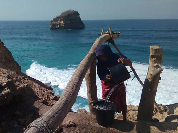 Foto: Setuju Pantai di Lombok Ini Mirip di Uluwatu?