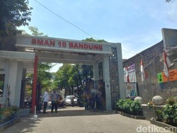 SMAN 10 Bandung Diserang Puluhan Gerombolan Bermotor