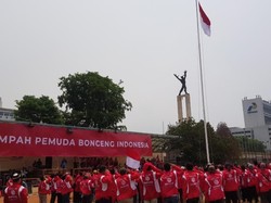 Ojol Bonceng Pamer Pasukan di Lapangan Banteng