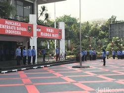 Tito Dampingi Jokowi ke Papua, Ini Suasana Upacara Sumpah Pemuda di Kemendagri