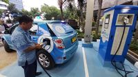 Intip SPKLU di PLN Pusat Jakarta