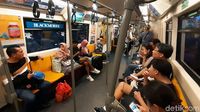Intip Jeroan Kereta Layang Bangkok, Mirip MRT Jakarta?