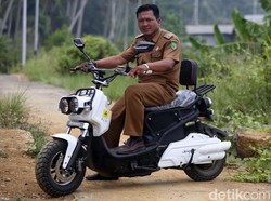 Brrmm! Enaknya Naik Motor Listrik Keliling Pulau Perbatasan