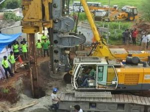 Bocah India Terjebak di Sumur Sedalam 26 Meter, Penyelamatan Masih Berlangsung Bocah India Terjebak di Sumur Sedalam 26 Meter, Penyelamatan Masih Berlangsung
