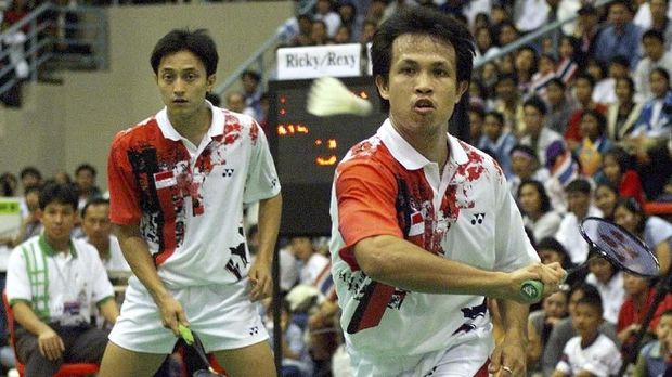 Richard Mainaky digantikan oleh Rexy Mainaky sebagai rekan duet Ricky Subagdja.
