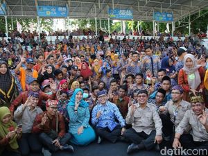 Pemkab Banyuwangi Fasilitasi Ribuan Warga Kejar Paket B dan C Online