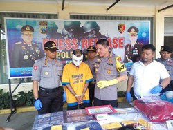 Wanita Jember Tewas dengan Perut Tertancap Pisau Itu Ternyata Dibunuh Suami