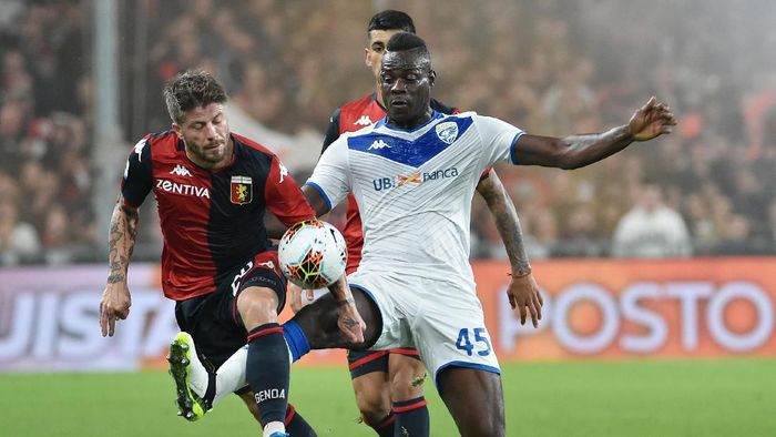 Roberto Mancini hanya akan memanggil Mario Balotelli ke timnas Italia berdasarkan performanya (Foto: Paolo Rattini/Getty Images) Roberto Mancini hanya akan memanggil Mario Balotelli ke timnas Italia berdasarkan performanya (Foto: Paolo Rattini/Getty Images)