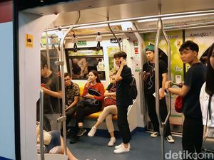 Serunya Menjajal Kereta Layang di Bangkok