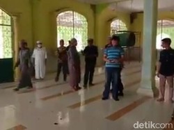 Masjid di Palembang Dilempar Kotoran Manusia, Pengurus: Pelakunya 1 Orang