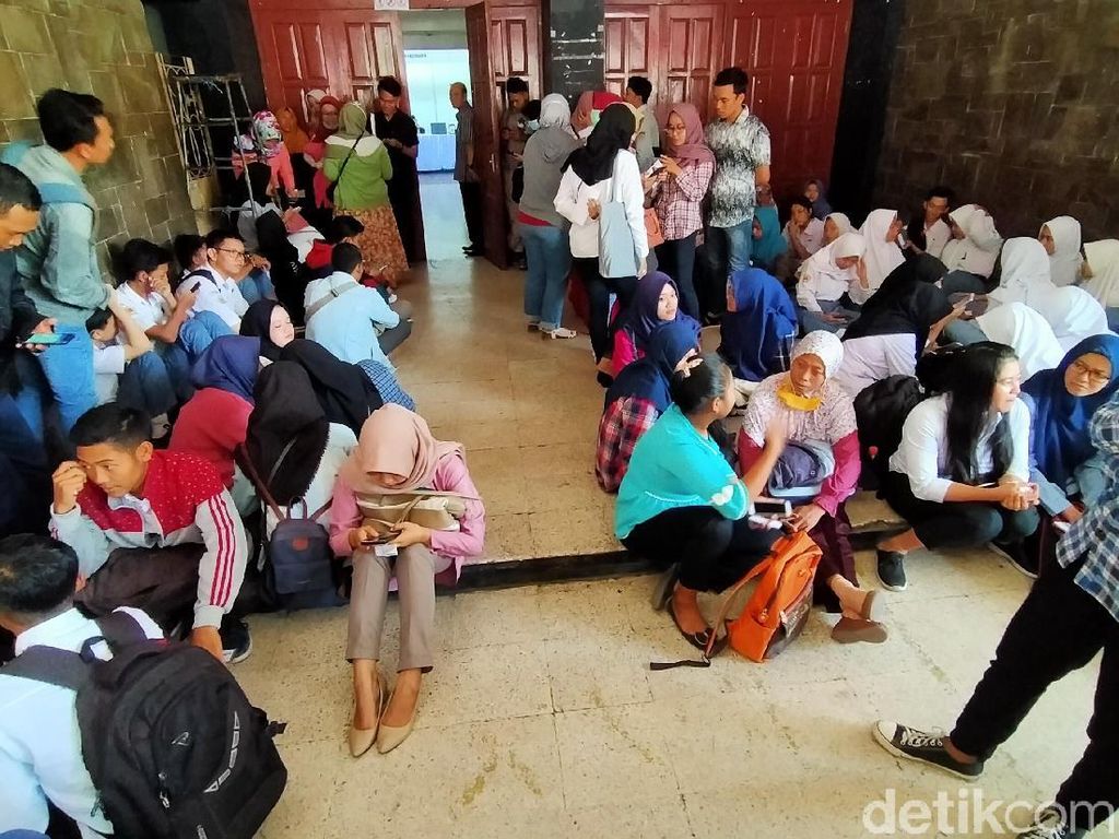 Klaten Job Market Fair 2019, Puluhan Perusahaan Buka Lowongan Kerja Klaten Job Market Fair 2019, Puluhan Perusahaan Buka Lowongan Kerja