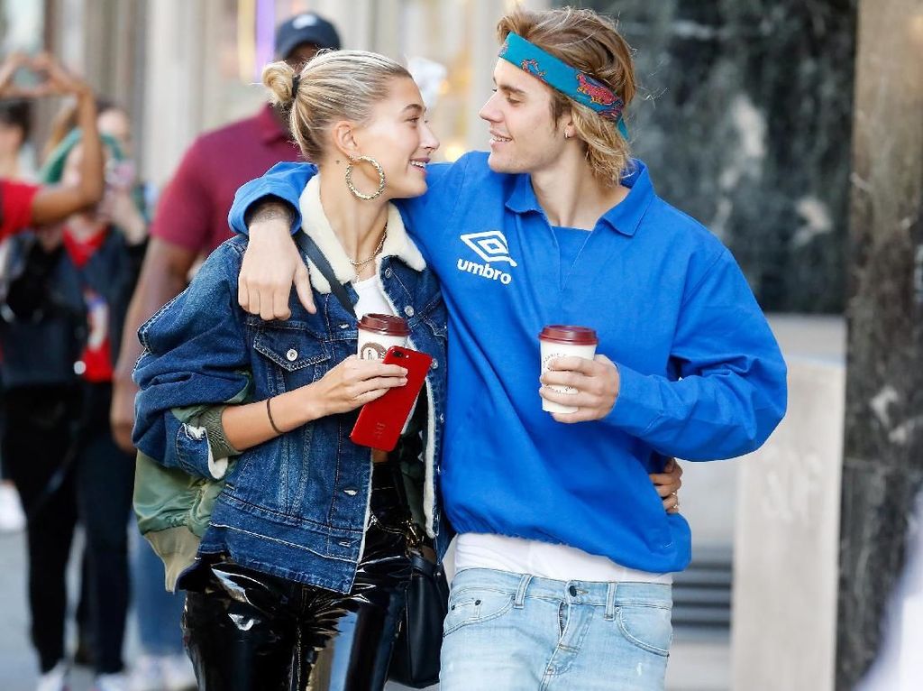 Jadi Istri Idaman, Hailey Baldwin Bikin Camilan Sehat untuk Justin Bieber Jadi Istri Idaman, Hailey Baldwin Bikin Camilan Sehat untuk Justin Bieber