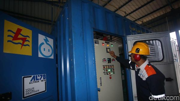 PLTD Terangi Desa Terluar di Kepulauan Riau