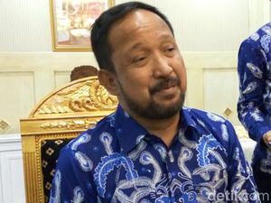 Jelang Tes CPNS, Bupati Ponorogo Ancam Pecat PNS Ketahuan Jadi Calo Jelang Tes CPNS, Bupati Ponorogo Ancam Pecat PNS Ketahuan Jadi Calo