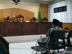 Korupsi Honor Pengurus Masjid Rp 91 Juta, Eks Camat di NTB Dipenjara