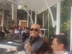 Bareng Deddy Corbuzier PLN Resmikan SPBU Listrik Kilat