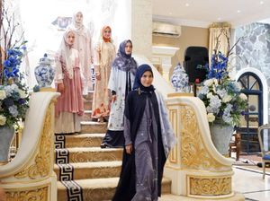 Elzatta Rilis Koleksi Baju Muslim Bermotif Batik Kawung Elzatta Rilis Koleksi Baju Muslim Bermotif Batik Kawung