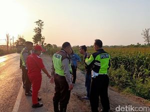 Sebelum Ditemukan Tewas, Wanita Berjilbab Terlihat Bersama Seorang Biker Sebelum Ditemukan Tewas, Wanita Berjilbab Terlihat Bersama Seorang Biker