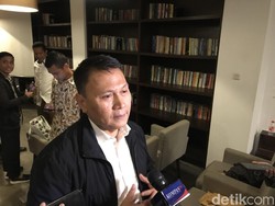 PKS: Jokowi Bubarkan 18 Lembaga Receh