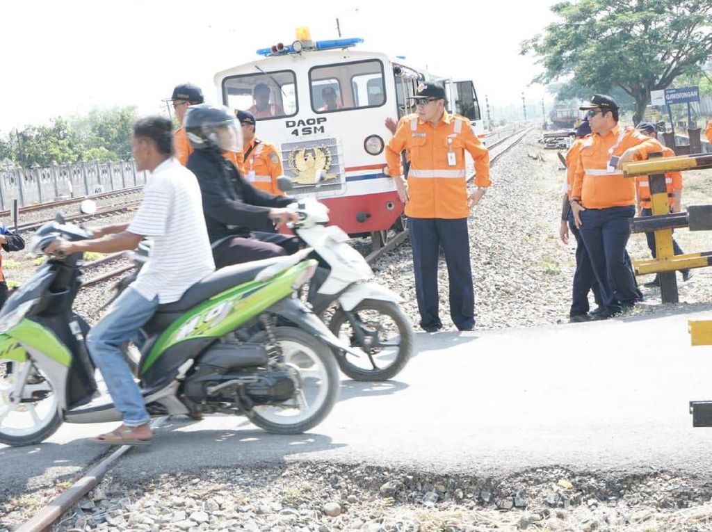 Jalur Gambringan-Gundih Dilalui Kereta Api Lagi Awal Desember Jalur Gambringan-Gundih Dilalui Kereta Api Lagi Awal Desember