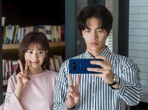 Dear Kpopers, Catat Tanda-tanda Mata Lelah karena Kebanyakan Nge-Drakor