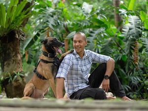 Duka Bima Aryo saat Lihat Anjing Sparta Mati Duka Bima Aryo saat Lihat Anjing Sparta Mati