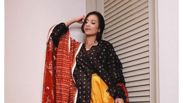 Gaya Indah Permatasari Si Manis Jembatan Ancol yang Berseteru dengan Ibunya