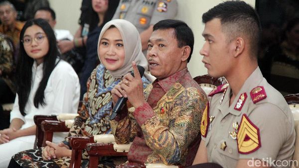 Begini Suasana Pertemuan Calon Kapolri dan Komisi III DPR