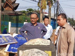 Anggota DPRD DKI F-Gerindra Sidak Pembangunan Jembatan Caglak Cibubur