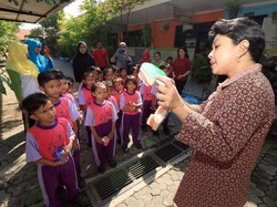 Strategi Pemkot Surabaya Cegah Karies Gigi Sejak Dini