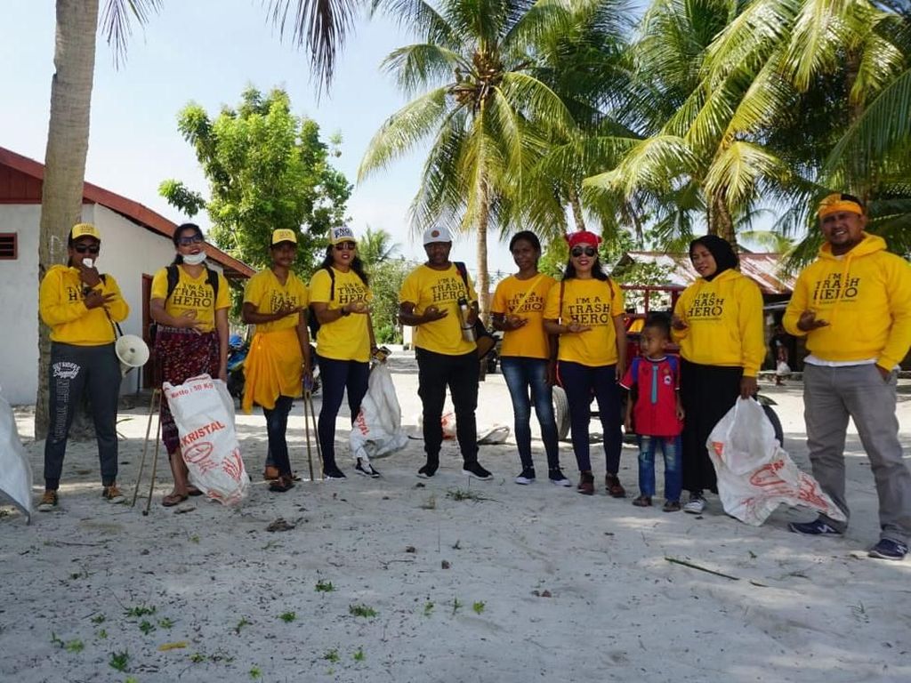 Penjaga Surga Kepulauan Kei dari Sampah yang Terserak Penjaga Surga Kepulauan Kei dari Sampah yang Terserak